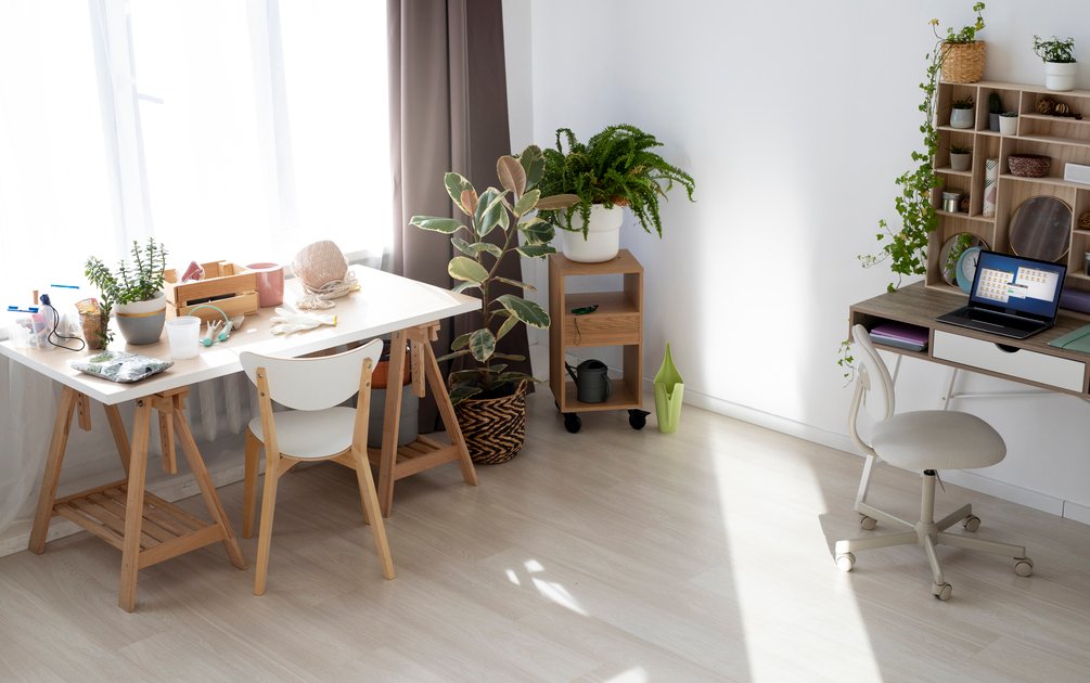 Tips rumah nyaman dengan pencahayaan alami, sirkulasi udara baik, dan desain interior yang fungsional